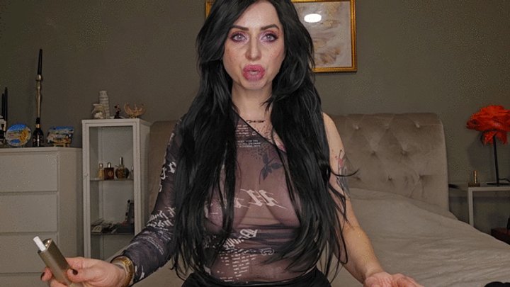 Stepmom face slapping